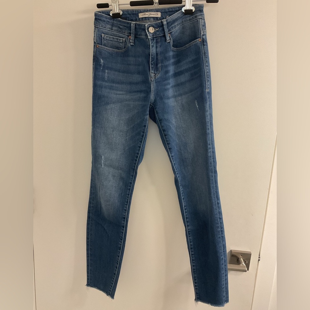 MAVI  ALISSA Ankle High Rise  Blue  Distressed, and frayed Jeans.